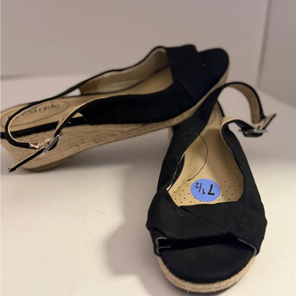 Life Stride Socialite Black Canvas Slingback Sandals Women’s 7.5